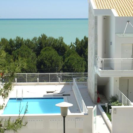 Cerrano Park Resort Pineto Exterior foto