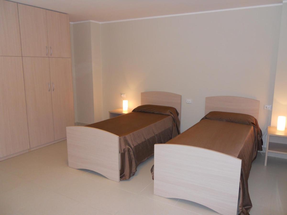 Cerrano Park Resort Pineto Quarto foto